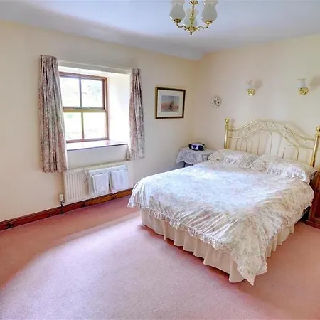 Spacious Holiday In Cropton Yorkshire With Garden بيت للعطل