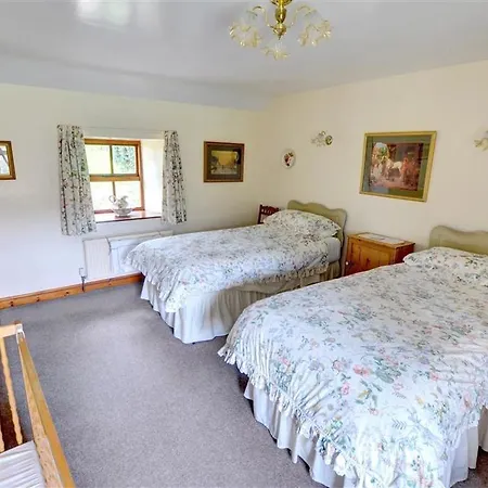 Spacious Holiday In Cropton Yorkshire With Garden بيت للعطل بيكرينغ