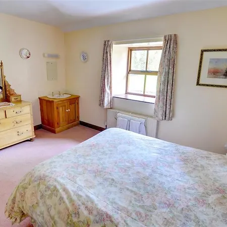 Spacious Holiday In Cropton Yorkshire With Garden * بيكرينغ