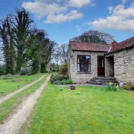 بيت للعطل Spacious Holiday In Cropton Yorkshire With Garden بيكرينغ